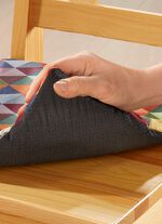 B&auml;ltesstol med halkfri bel&auml;ggning 