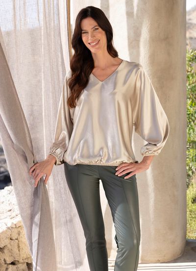 Tunika med fladdermus&auml;rmar 