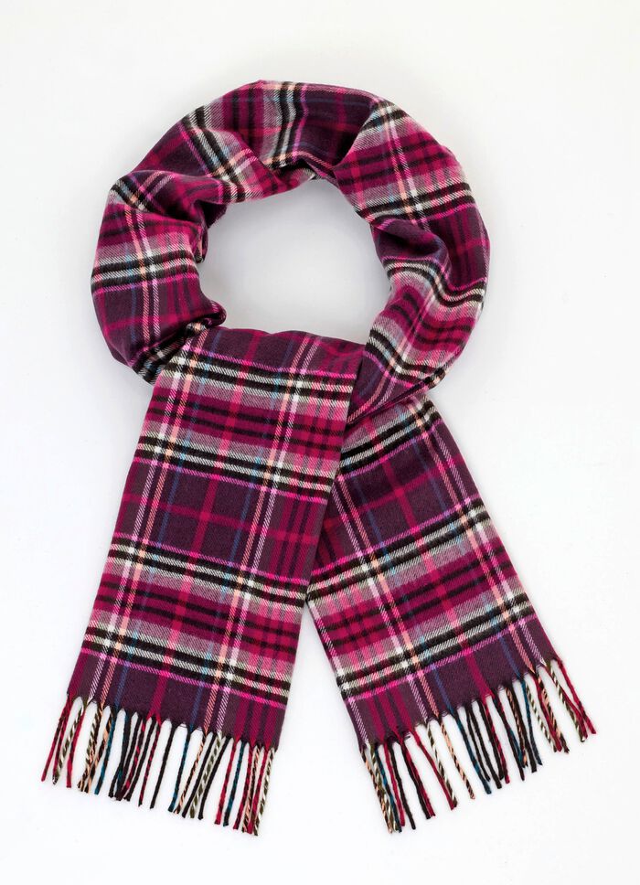 Halsduk med rutm&ouml;nster 