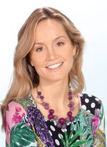 Intressant halsband med kulor 