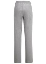 Byxor i moderiktig vidd 