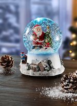 Upplyst sn&ouml;glob 