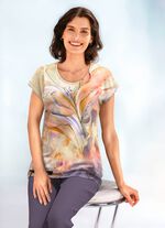 Skjorta med l&auml;tt rundad f&aring;ll 