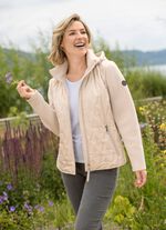 Jacka med trendig laserquiltning 