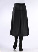 Kjol i ljus tallrikform 