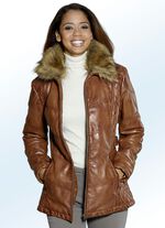 Skinnjacka med modern rombquiltning ANTIK COGNAC
