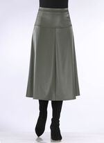 Kjol i form av l&auml;tt tallriksform 