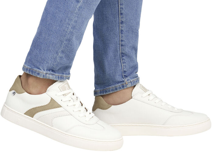 Rieker sneakers i mjukt nappaläder VIT-KAMEL