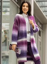 Stickad kappa av fluffigt effektgarn 