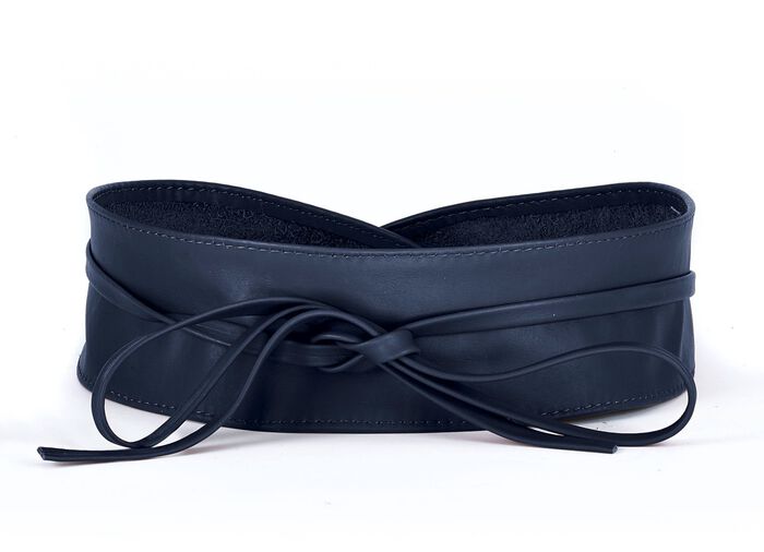 Modernt l&auml;derknytb&auml;lte, 8 cm brett M&Ouml;RKBL&Aring;