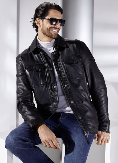 Kort skinnjacka från “Cabrini” 