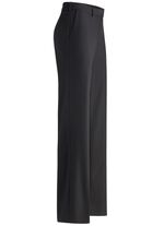 Byxor i trendig bredd 