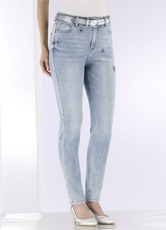 Jeans med strassdekor och glänsande blommotiv 