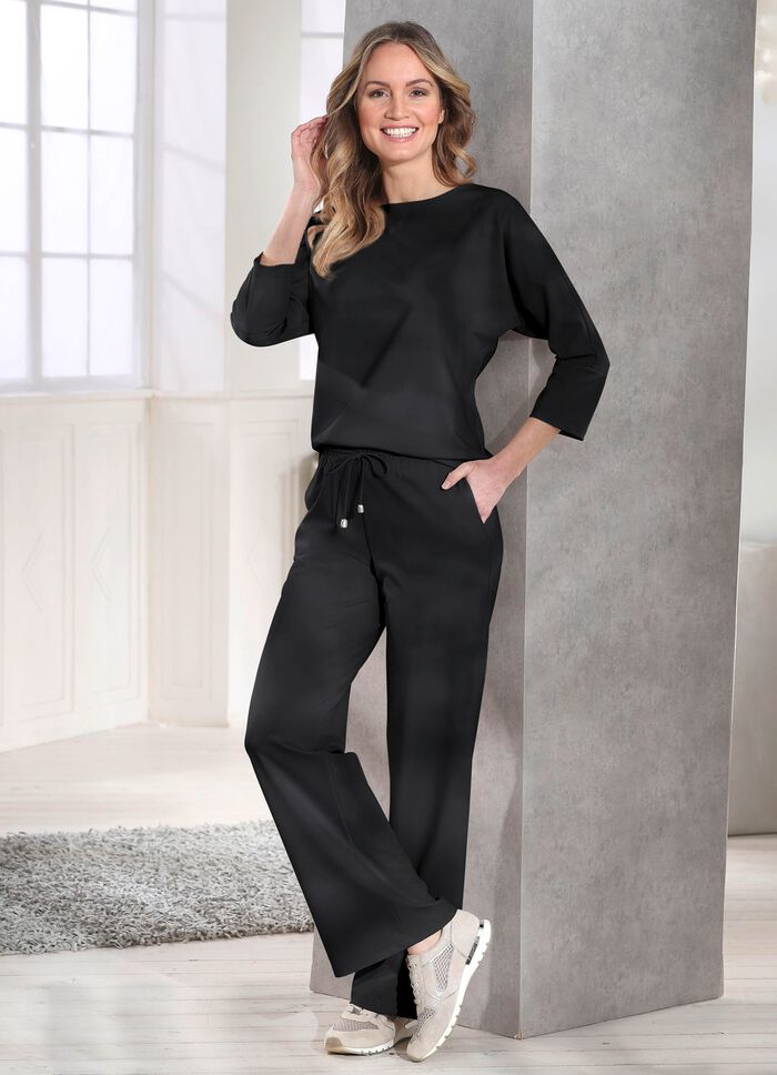 Skjorta med rund halsringning 