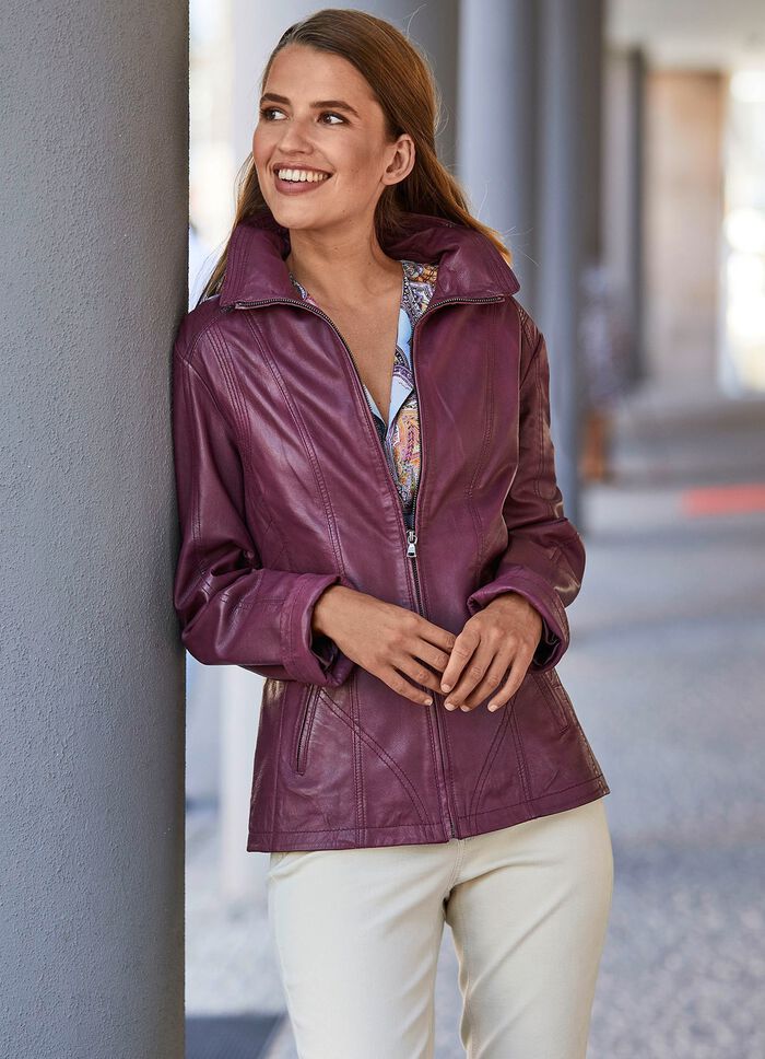 Skinnjacka med uppf&auml;llbar krage 