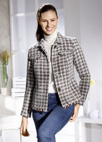 Kort kavaj i Chanel-look 