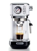 Ariete espressomaskin moderna i retrodesign VIT