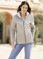 Funktionell v&auml;ndbar jacka med blomm&ouml;nster 