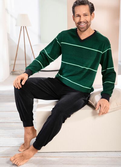 Frott&eacute;pyjamas med V-ringning och muddar 