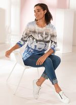 Eleganta jeans i 7/8-l&auml;ngd med vackra strassdetaljer 