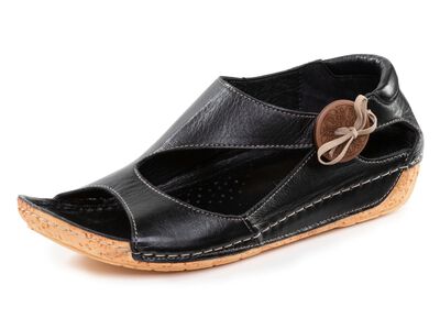 Tvillingsandal gjord av delvis skuggat nappal&auml;der av kohud 