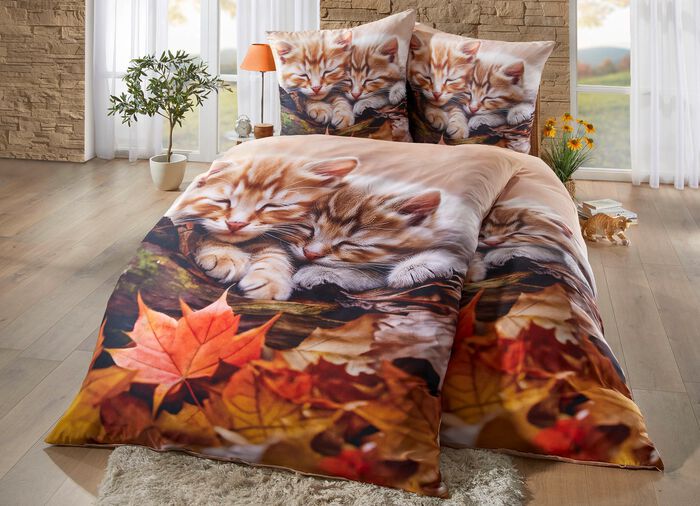 B&auml;ddset med kattungar i h&ouml;stl&ouml;vmotiv 