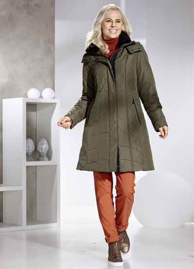 Kort kappa med hög bärkomfort  Kort kappa med hög bärkomfort