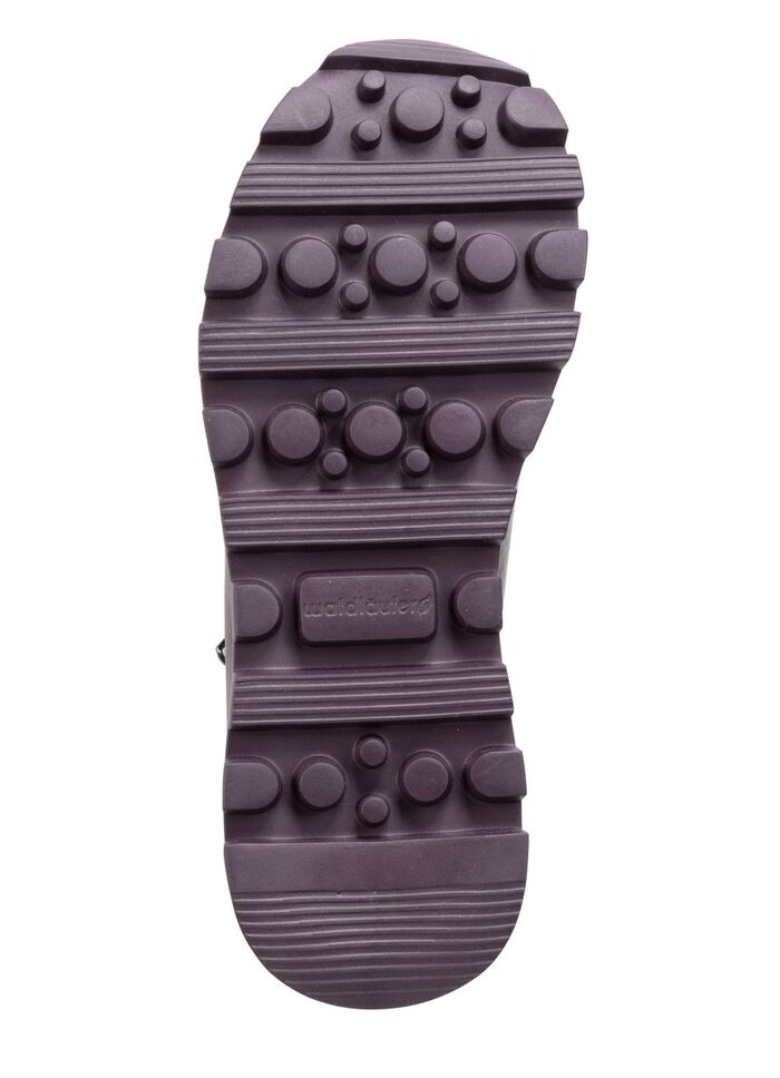 Ranger-sneakers med sn&ouml;rning i kombination med f&auml;rgglatt textilmaterial LILA-F&Auml;RGGLAD