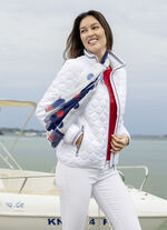 Jacka med l&ouml;kquiltning 