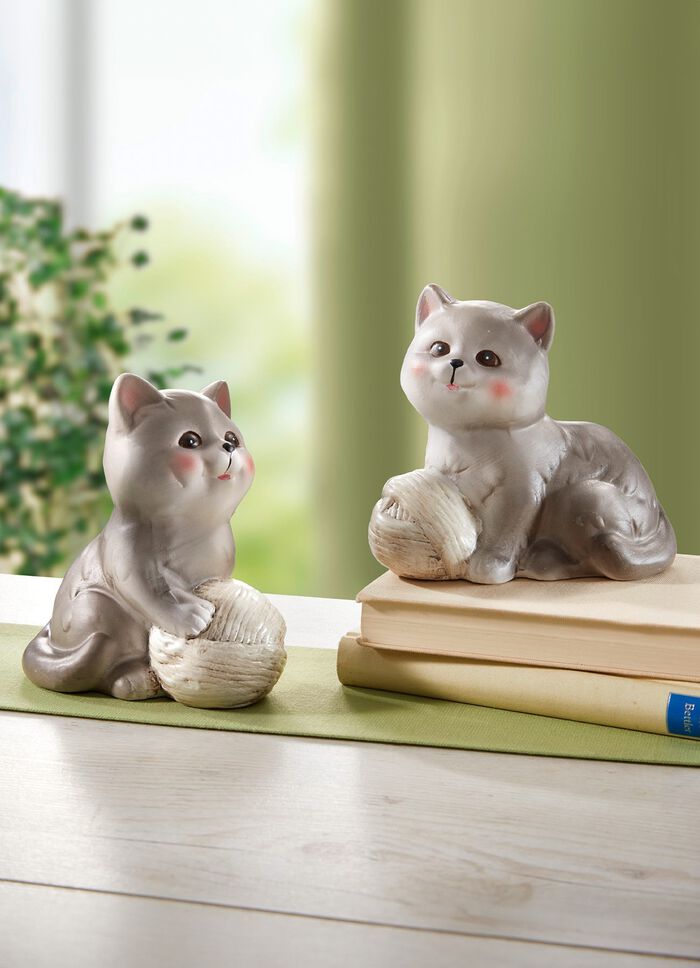 Katter med ullbollar, set om 2 