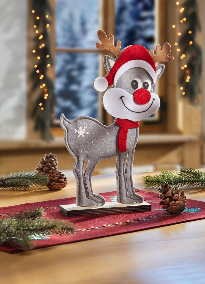 Julrenar gjorda av filt 