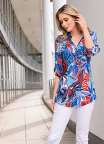 Tunika med blomm&ouml;nster 