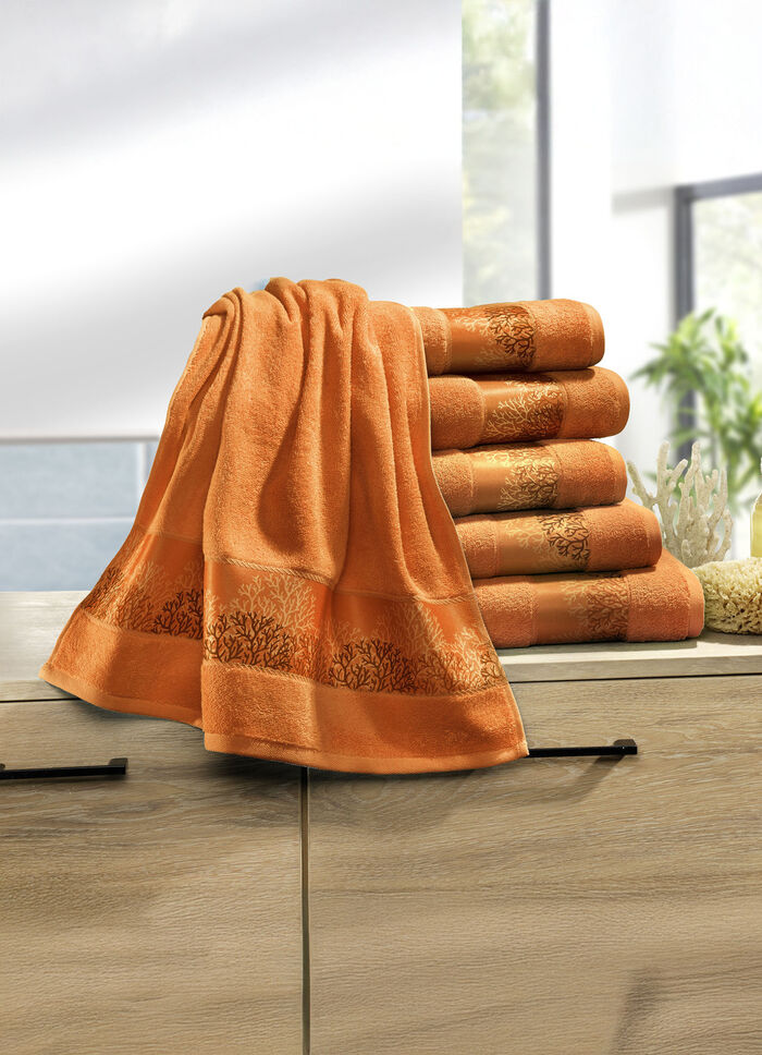 Mjuk frottéserie med högkvalitativ jacquardkant