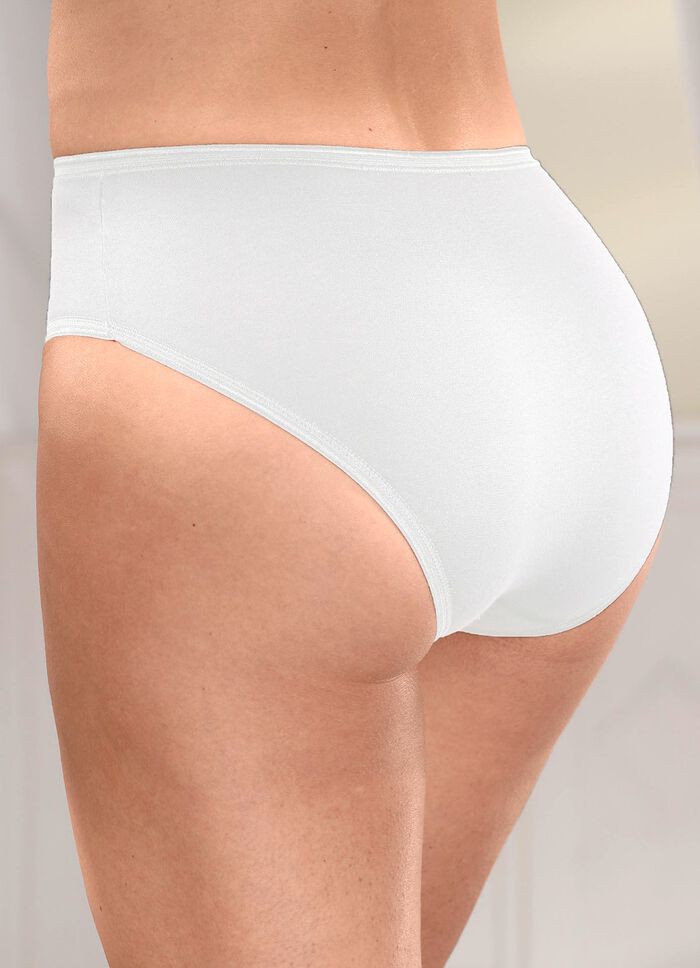 Flera paket trosor med elastiska muddar 