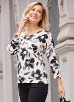 Tr&ouml;ja i blommig finstickning 