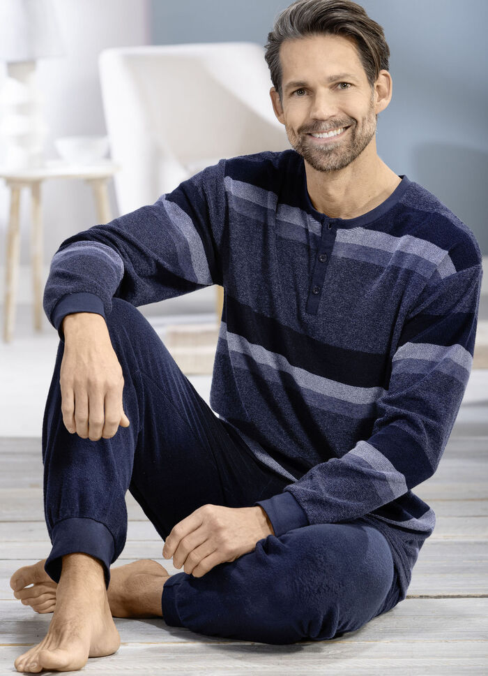 Frottépyjamas med knappslå 