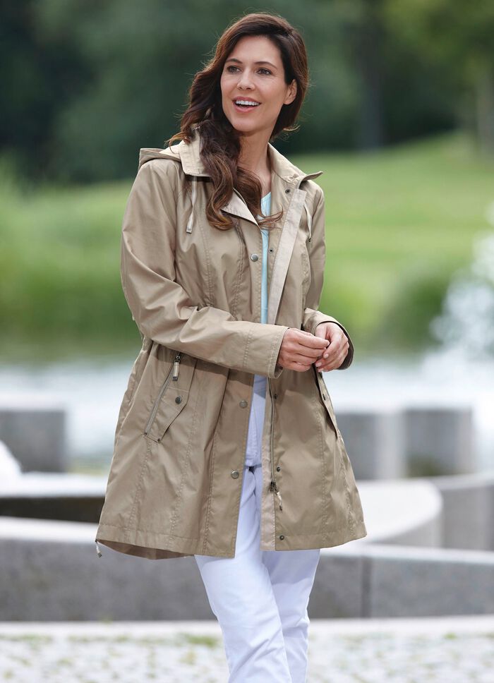 L&aring;ng jacka med avtagbar huva 