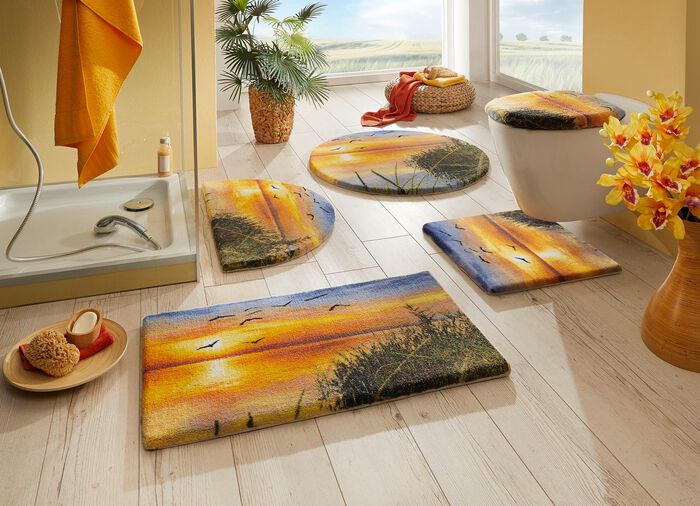 F&auml;rgglatt badrumsset med vacker bandkantning 