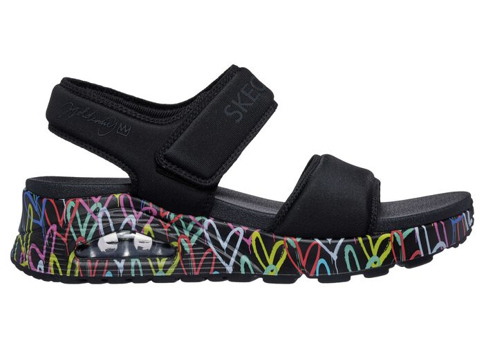 SKECHERS sandal av vadderat textilmaterial SVART