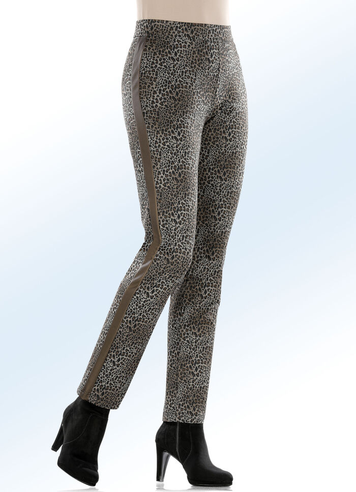 Byxor i nuvarande Leo-design BRUN SVART