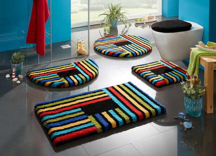 Badrumsmatta med halkfri baksida fr&aring;n Grund 