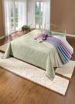 Jacquardbandade överkast och örngott 