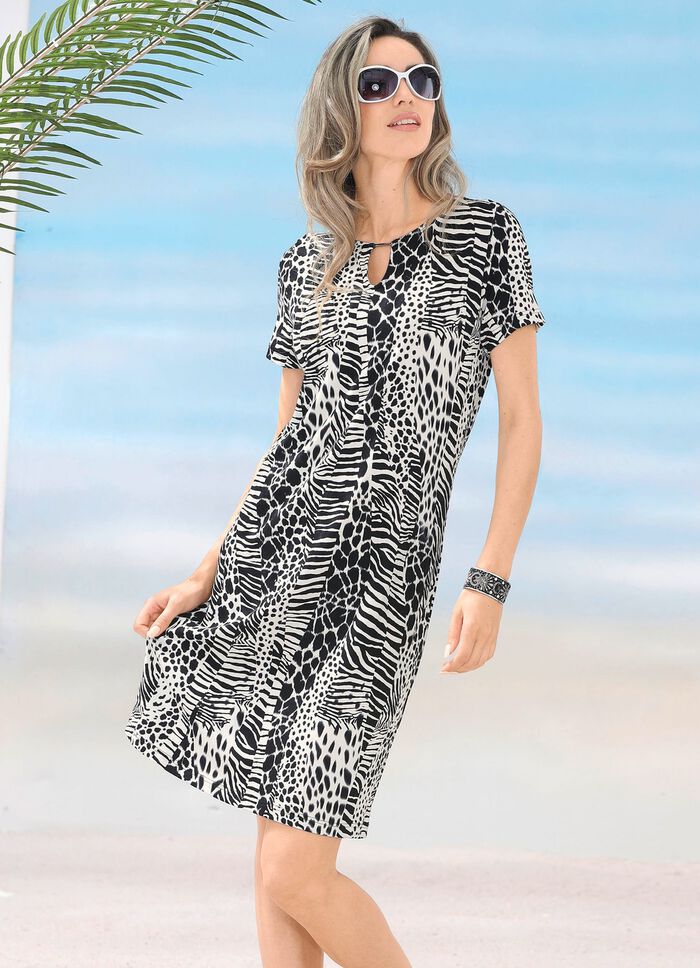 Laurina kl&auml;nning med briljant f&auml;rgad design 