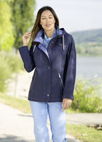 Funktionell jacka med avtagbar huva 