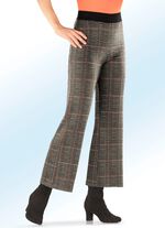 Byxor i moderiktig kort l&auml;ngd 