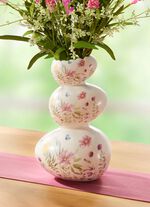 P&aring;sk&auml;ggsvas gjord av h&ouml;gkvalitativ keramik 