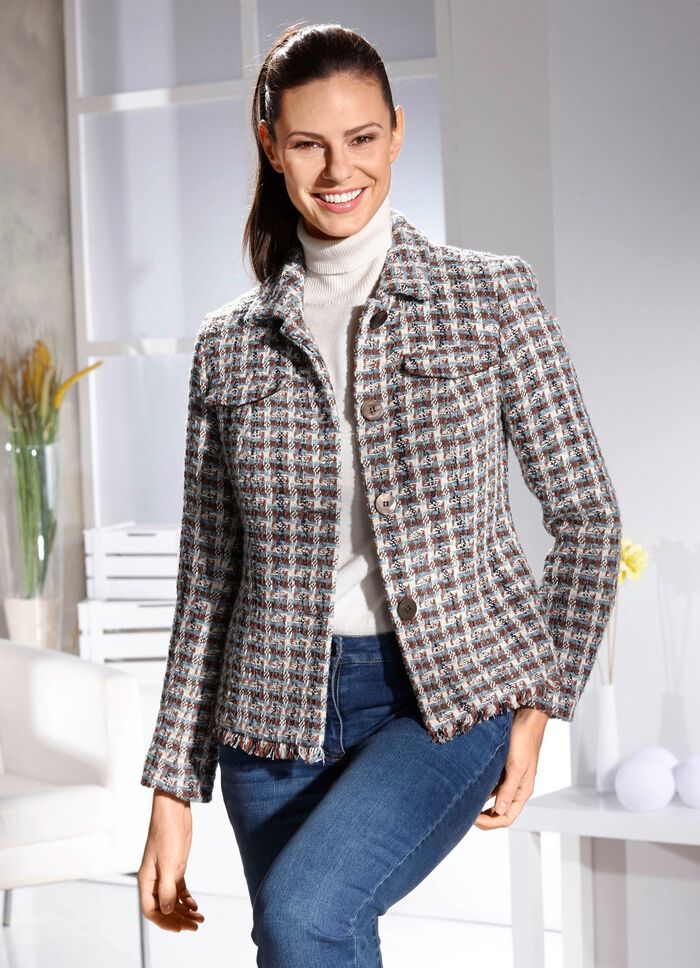 Kort kavaj i Chanel-look 