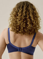 Naturana minimizer-bh med förformade kupor PAZIFIK