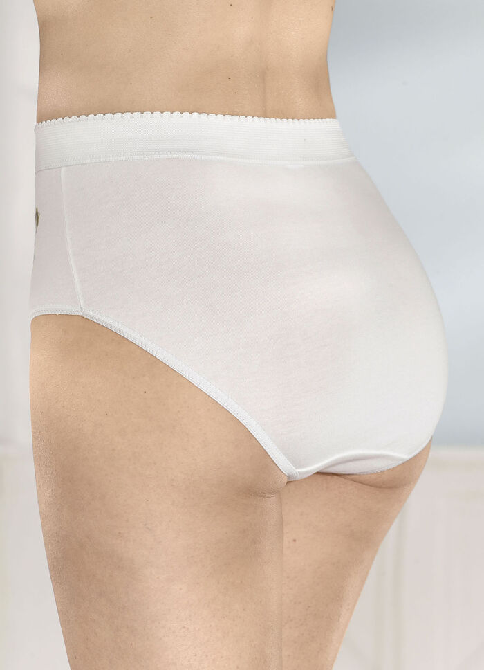 Fyrapack shapingtrosor med förstärkt magparti 