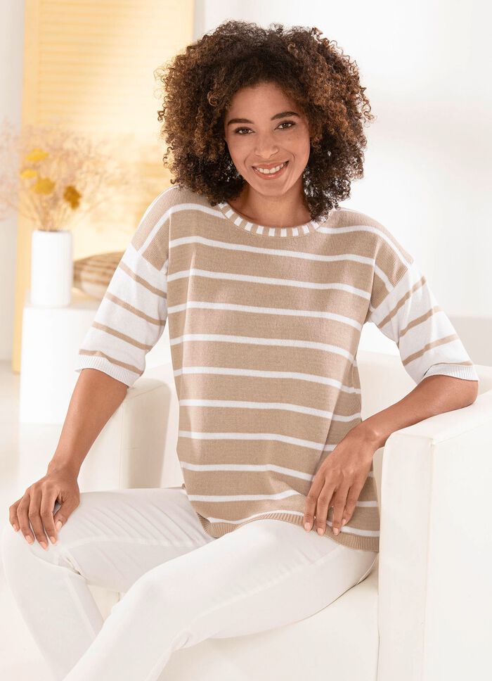 Jumper med smarta kontraster BEIGE-VITT